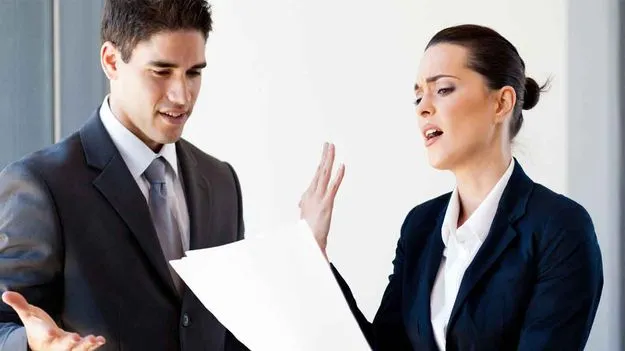 Arguments to Avoid: జీవితం ప్రశాంతంగా సాగాలంటే.. వివేకవంతుల్లా ఈ 5 రకాల వాదనలకు దూరంగా ఉండండి..