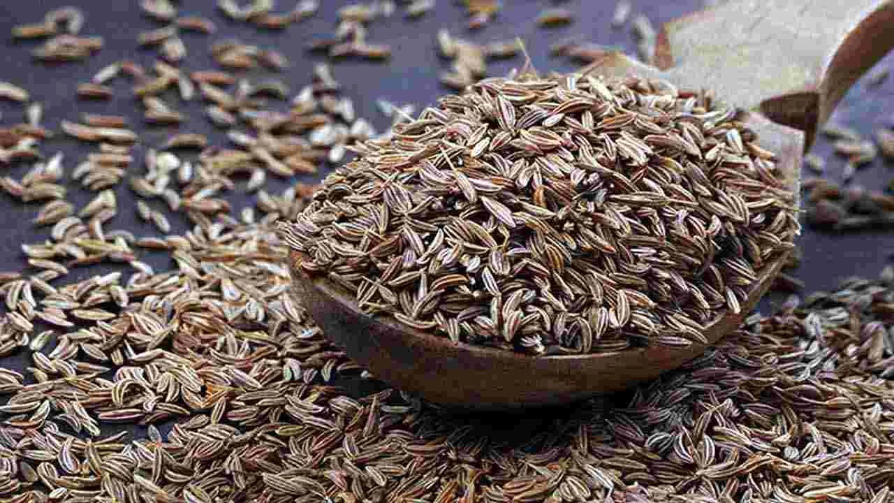 Health Tips: కడుపులో గ్యాస్ సమస్య వేధిస్తోందా.. అయితే ఈ సింపుల్‌గా ఇలా చేయండి చాలు..