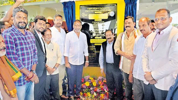 Minister Gottipati Ravikumar: విద్యుత్ చార్జీలు పెంచం మంత్రి గొట్టిపాటి