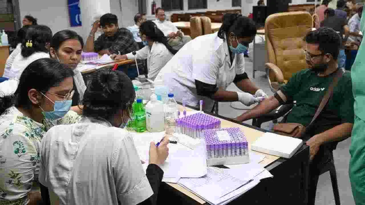 DNA tests: విమాన ప్రమాదంలో మృతదేహాలకు డిఎన్ఎ పరీక్షలు