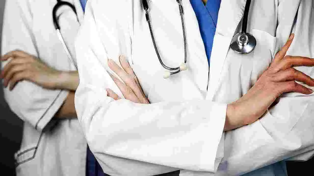 Health Tips: ఈ సమస్యలు ఉన్న వారు పొరపాటున కూడా గుమ్మడికాయ తినొద్దు..