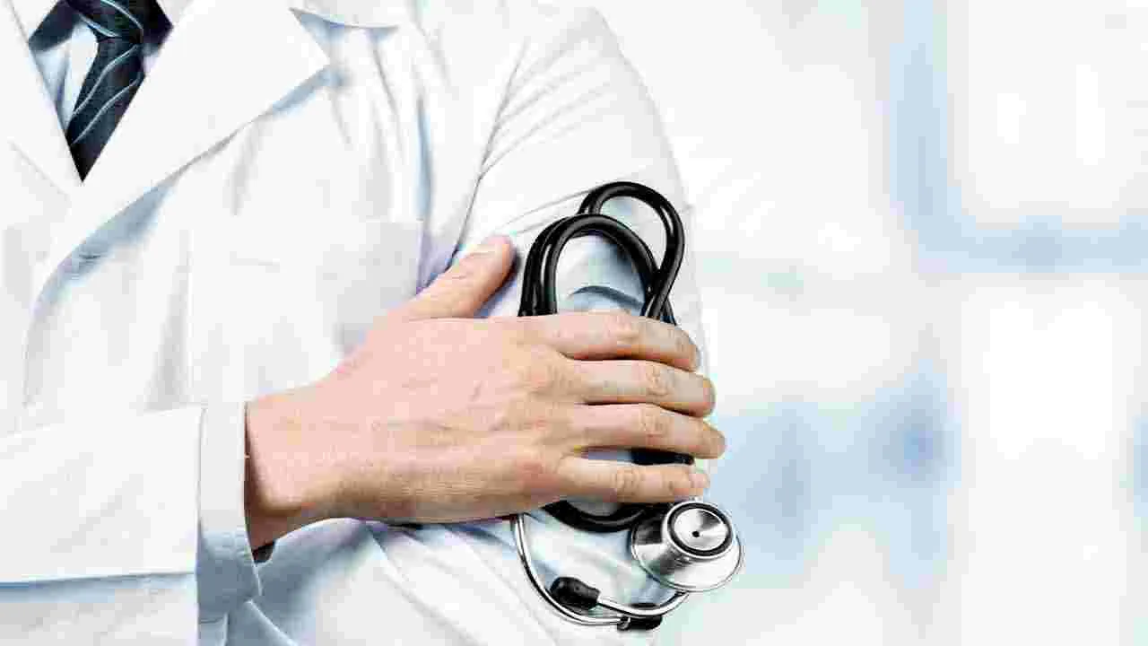 Health Tips: ఉదయం ఖాళీ కడుపుతో కరివేపాకు నీళ్లు తాగితే జరిగేది ఇదే..
