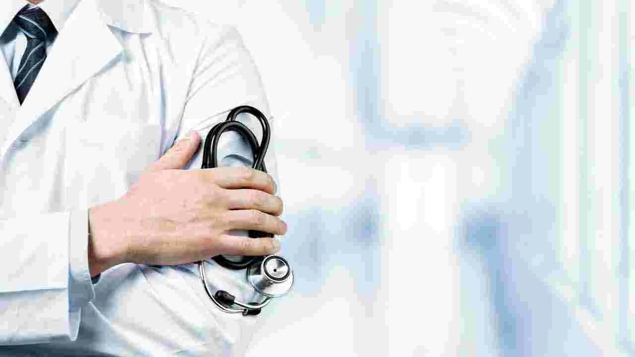 Health Tips: ఈ సమస్యలు ఉంటే చెరకు రసం తాగొద్దు.. 