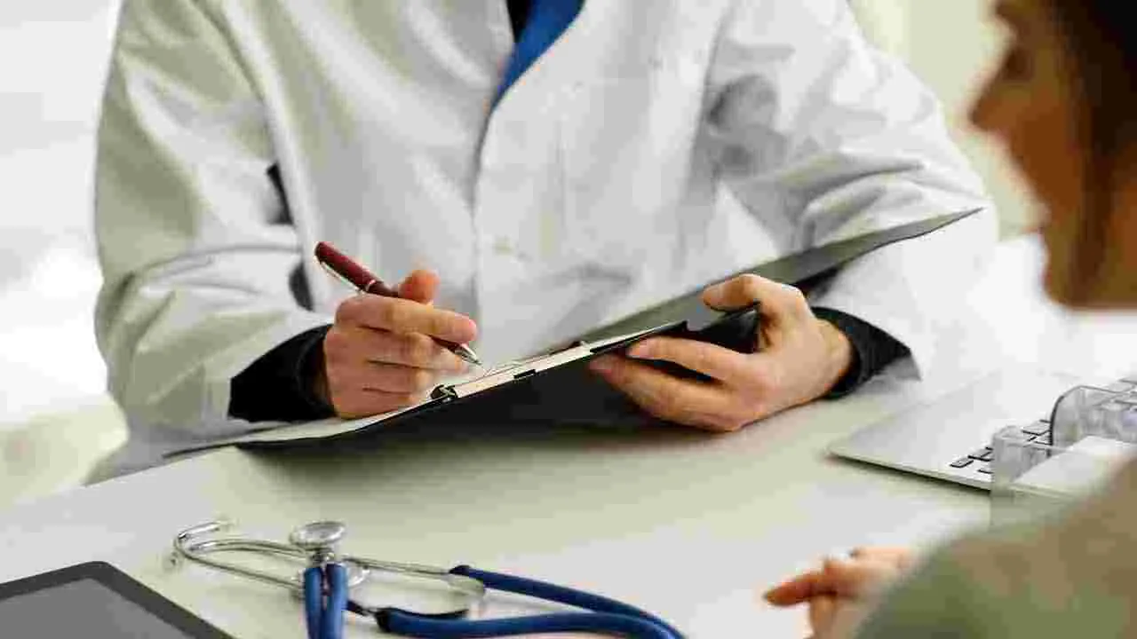 Health Tips: కడుపులో గ్యాస్ సమస్య వేధిస్తోందా.. అయితే ఈ సింపుల్‌గా ఇలా చేయండి చాలు..