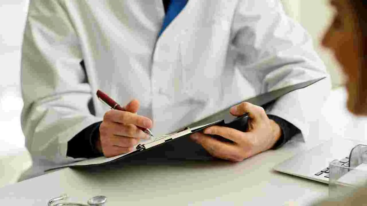 Health Tips: షుగర్ లెవల్స్ పెరిగిపోతున్నాయా.. అయితే వెంటనే ఈ 5 ఆకుకూరలు తినండి చాలు..