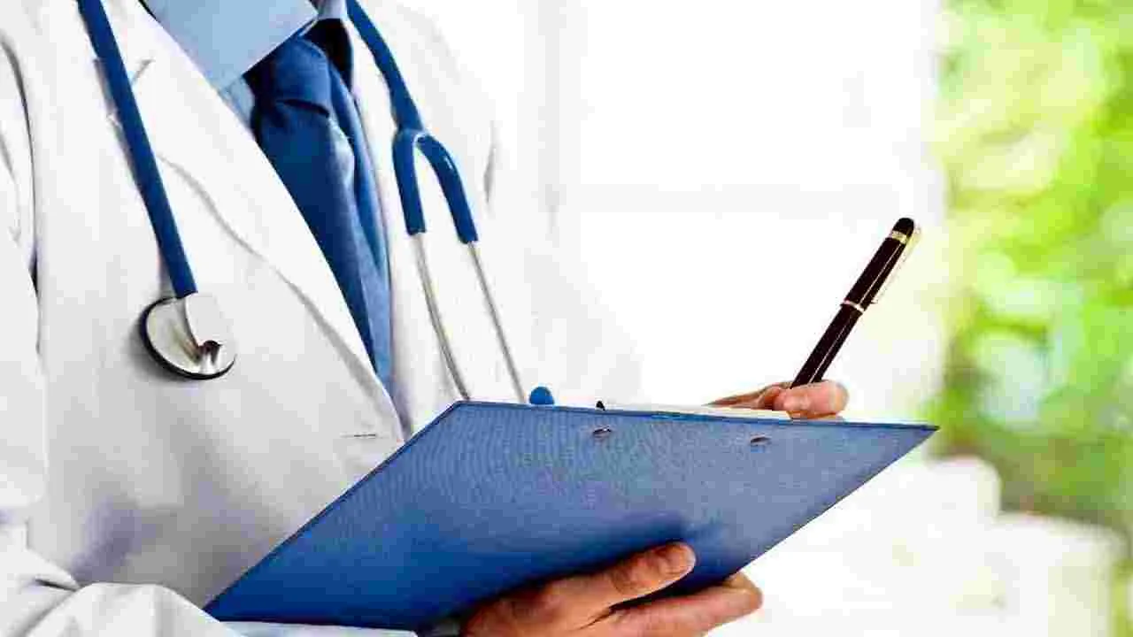 Health Tips: రాత్రి 7లోపు భోజనం చేస్తే.. శరీరంలో ఎలాంటి మార్పులు జరుగుతాయో తెలుసా..