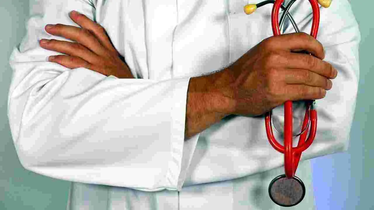 Health Tips: రోజూ రాత్రి ఈ నీటిని తాగితే.. 14 రోజుల్లో జరిగేది ఇదే..
