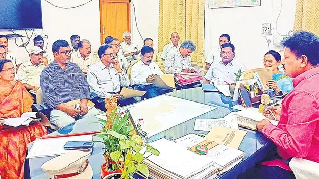 Occupation: ఆక్రమణలో 1343 ఎకరాలు 