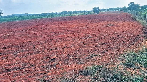 వరుణా..కరుణ చూపవా..!