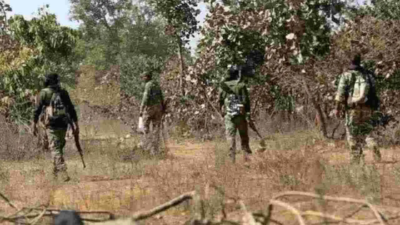 Bijapur Encounter: మరోసారి కాల్పుల మోత.. మావోయిస్టు మృతి