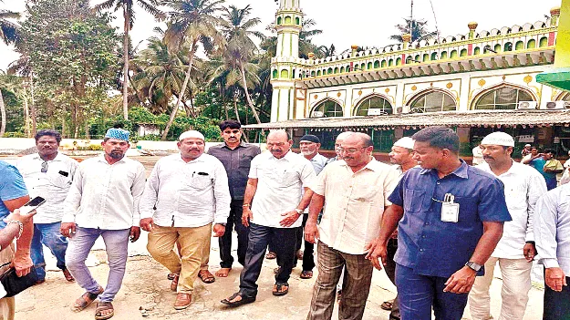 Masjid Development : జామియా మసీదు అభివృద్ధికి కృషి  