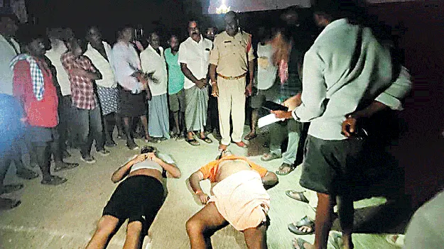 ఆలయ కోనేరులో స్నానానికి దిగి తండ్రి కొడుకుల మృతి