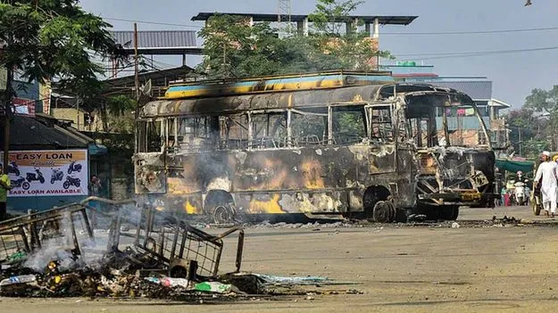 Manipur protests: సామూహిక ఆత్మాహుతి చేసుకుంటాం