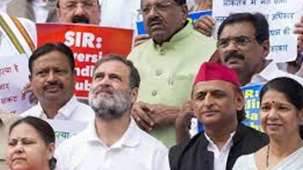 Congress Protest: ఎస్ఐఆర్పై వరుసగా ఏడో రోజు నిరసన