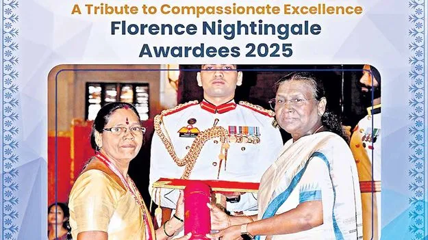 Nurse Shubhavathi: వలివేటి శుభావతికి నైటింగేల్‌ ప్రదానం