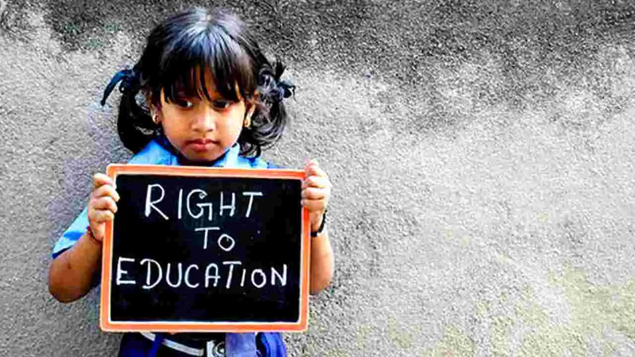 Free Admission: ప్రైవేట్‌ స్కూళ్లలో ఉచిత ప్రవేశాల గడువు పొడిగింపు