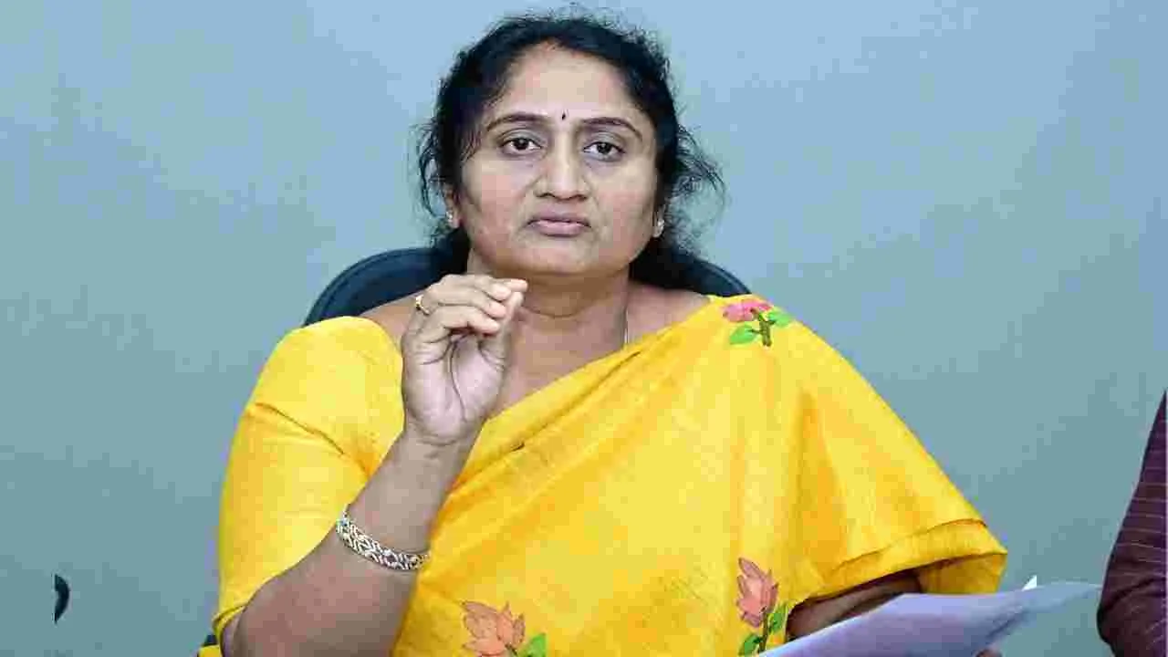 Minister Savita: అధికారం పోయాక జగన్‌కు ప్రజలు గుర్తుకొచ్చారు 
