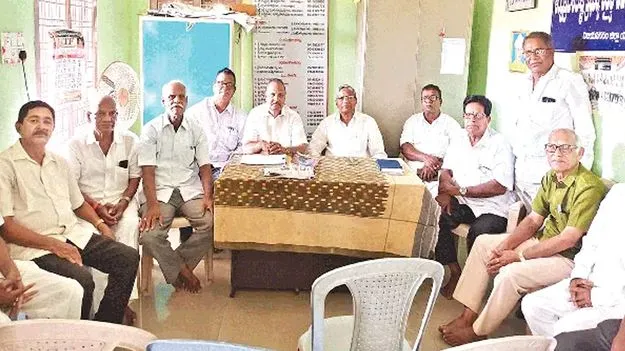 APNGO Demands: పీఆర్సీని వెంటనే నియమించాలి