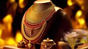 Gold and Silver Rates Today: స్వల్పంగా పెరిగిన బంగారం ధరలు.. ఈ రోజు బంగారం, వెండి ధరలు ఎలా ఉన్నాయంటే..