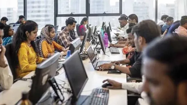 BRS: మాతృభూమి రుణం తీర్చుకోండి