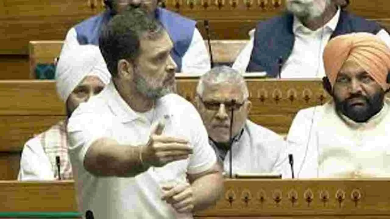 Rahul Gandhi Protests Denial: సభలో నా నోరు నొక్కేస్తున్నారు!