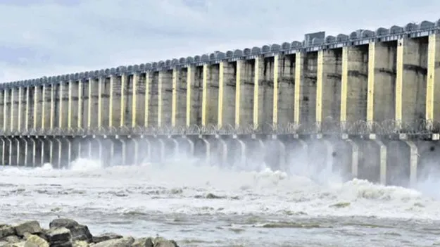 Jurala project: జూరాలకు కొనసాగుతున్న వరద 