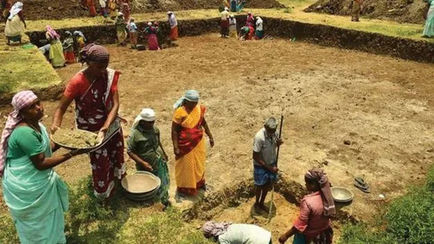 Employment Guarantee Scheme: ఉపాధి నిధులు 1,136 కోట్లు విడుదల