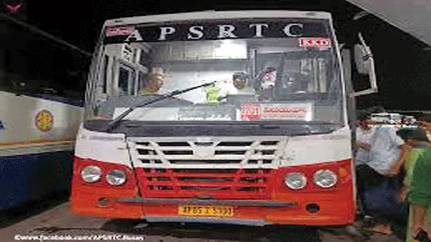 తాడేపల్లిగూడెంలోకి..  కాకినాడ బస్సులు రావా ? 