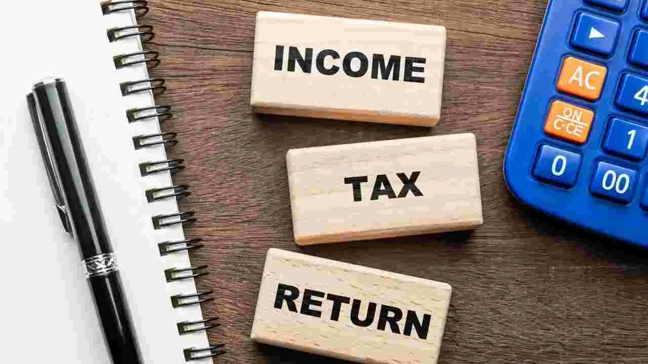 ITR Filing: పన్ను పెండింగ్ ఉందా.. ఐటీఆర్ ఫైలింగ్ డెడ్‌లైన్ ఇదే..
