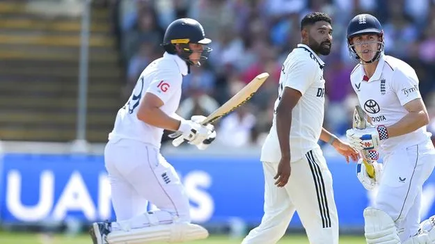 Ind vs Eng: విజయానికి 4 వికెట్ల దూరంలో భారత్.. చెలరేగుతున్న ఆకాష్ దీప్..