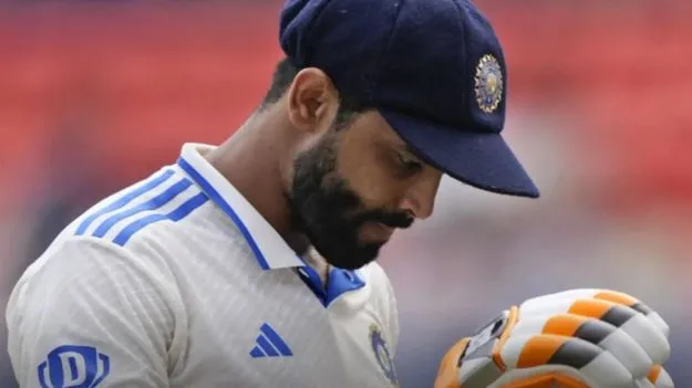 Ravindra Jadeja: మూడో టెస్ట్ ఓటమికి జడేజానే కారణం.. విమర్శకులకు పుజారా స్ట్రాంగ్ రిప్లై..