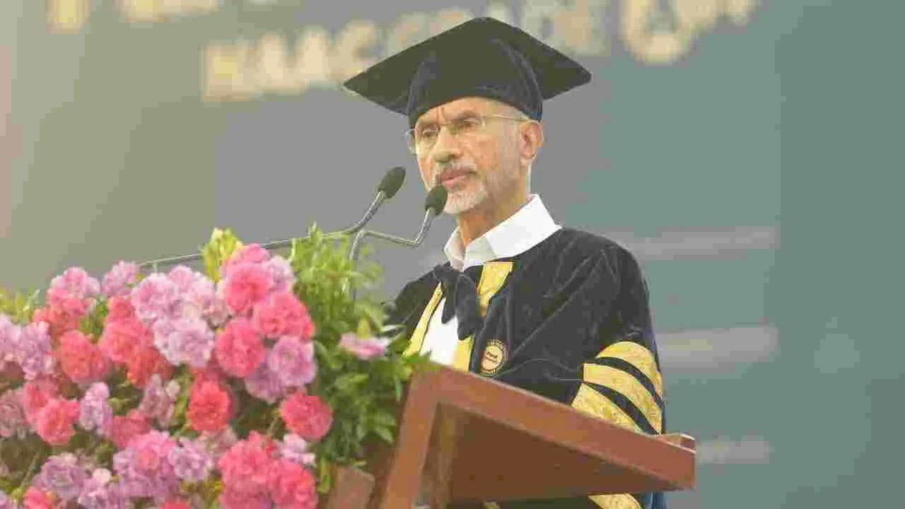 S Jaishankar: భారత్ ఎప్పటికీ అణ్వాయుధ బ్లాక్‌మెయిల్‌కు లొంగదు