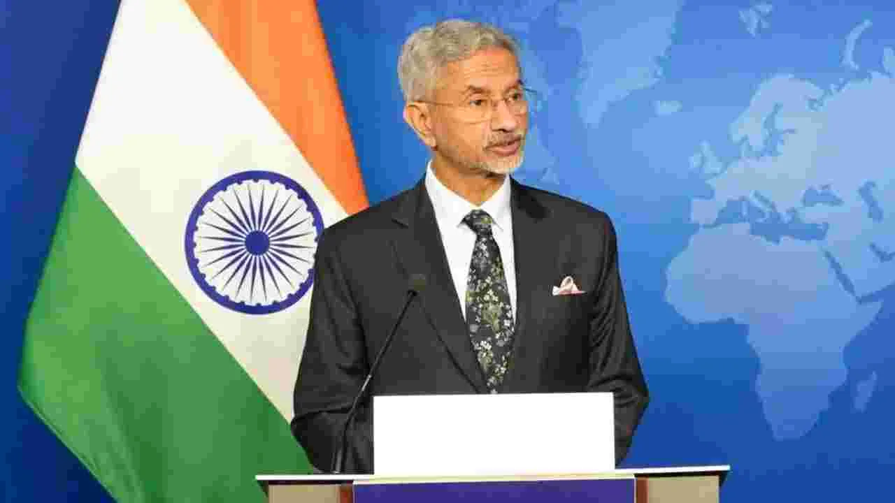 S.Jaishankar: లాడెన్ పాక్ సైనిక నగరంలో ఎలా ఉండగలిగాడు.. జైశంకర్ సూటి ప్రశ్న
