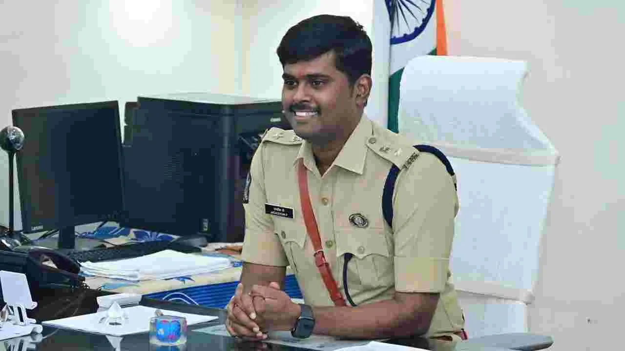 Anantapur: ఈ స్టాంపుల స్కామ్‌లో ముగ్గురి అరెస్టు