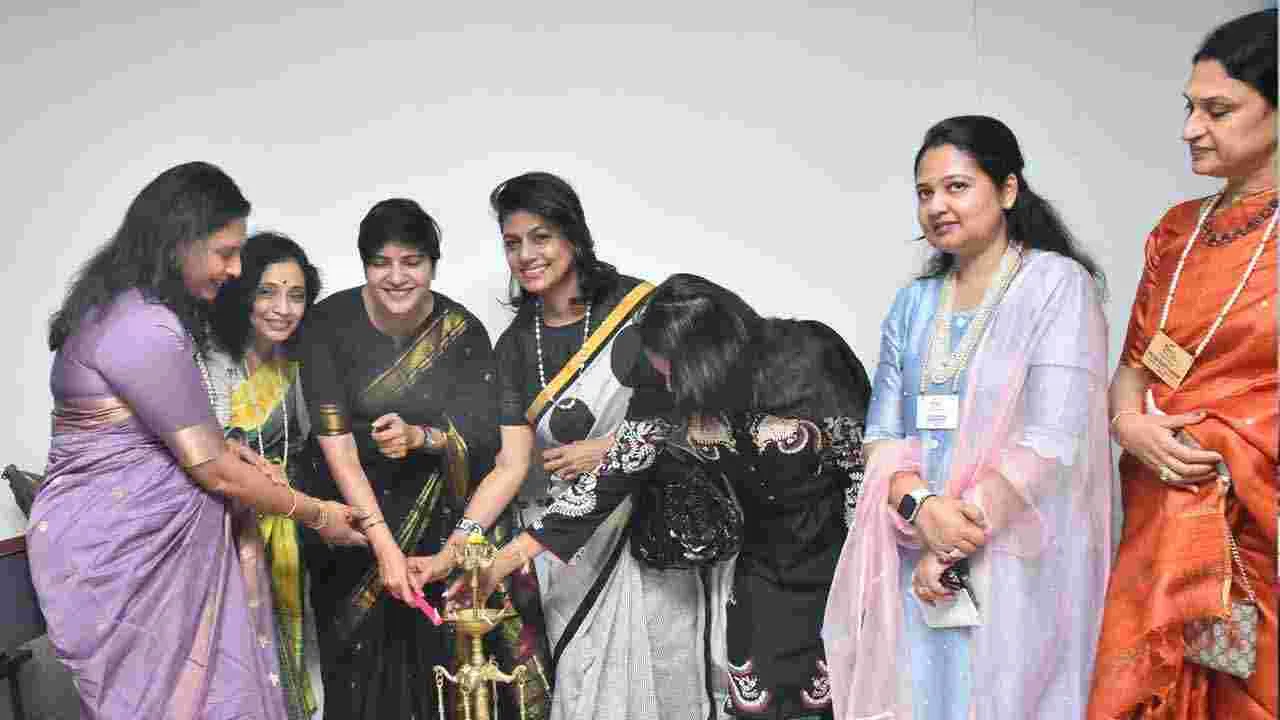 FICCI మహిళా ఆధ్వర్యంలో జాబ్ మేళా.. 