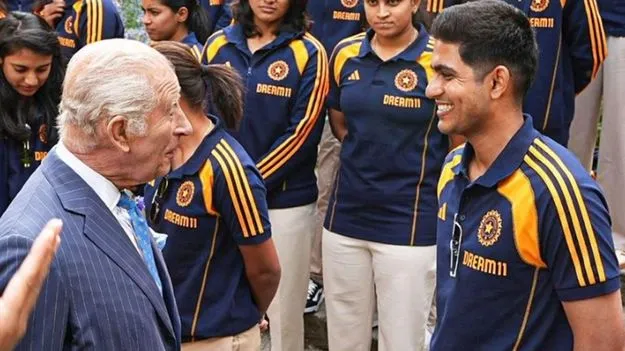 King Charles with Shubman Gill: కింగ్ ఛార్లెస్ ఆసక్తికర ప్రశ్న.. శుభ్మన్ గిల్ ఏం చెప్పాడంటే..