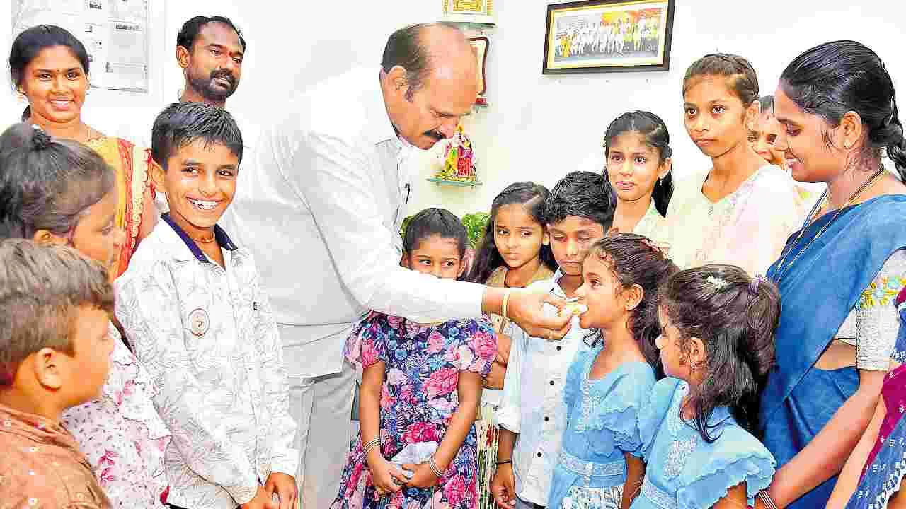 Koluau Parthasarthy: ప్రతి కుటుంబానికీ 1.04 లక్షలు లబ్ధి