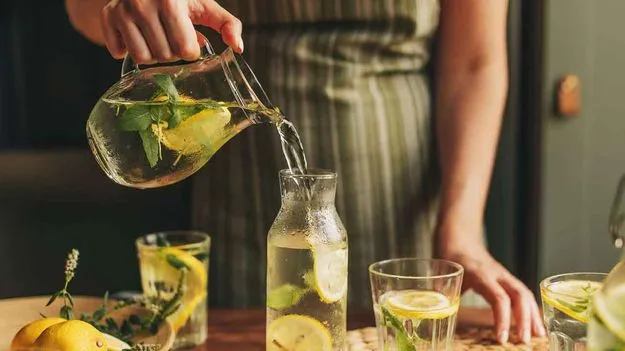 Lemon Water Acidity Link: ప్రతిరోజూ లెమన్ జ్యూస్ తాగితే అసిడిటీ వస్తుందా?