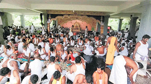 ‘లోవ’ ఆదాయం రూ.67.57 లక్షలు