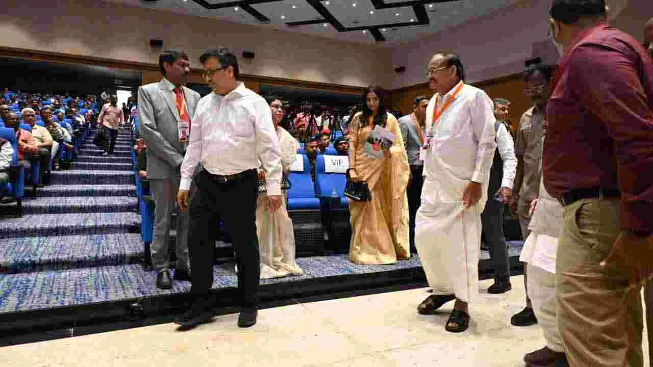 Operation Sindoor: ఎవరి పని వాళ్ళు చిత్తశుద్ధితో చేస్తే అదే దేశభక్తి: ఎం. వెంకయ్యనాయుడు