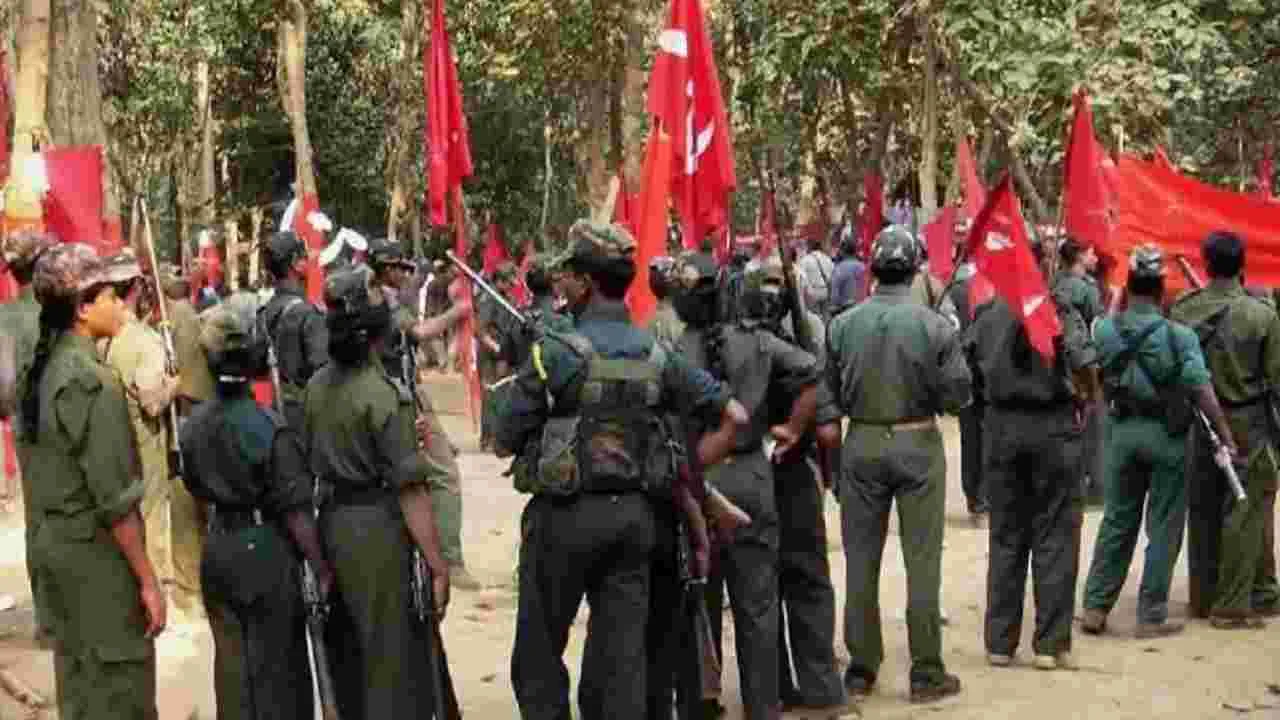 Telangana Maoist Surrender: జనంలోకి మావోయిస్టు నేతలు