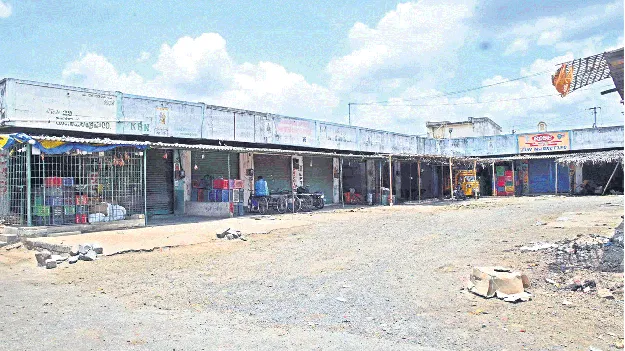 బినామీలదే పెత్తనం