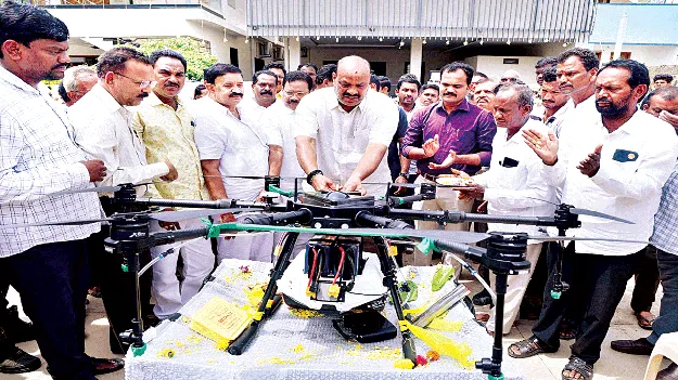 irrigation water: పూర్తిస్థాయిలో సాగునీరు ఇవ్వండి