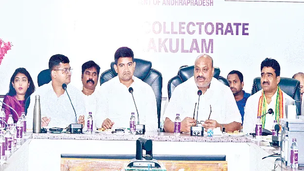 Yoga world: ప్రపంచానికే ఆదర్శంగా.. యోగా