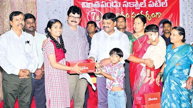 ప్రభుత్వ పాఠశాలల్లోనే నాణ్యమైన విద్య