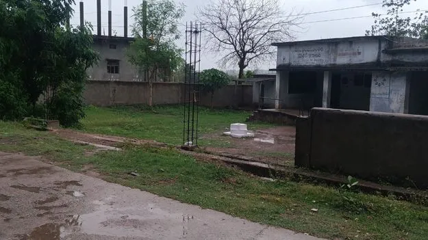 చదువులు సాగేదెలా ?