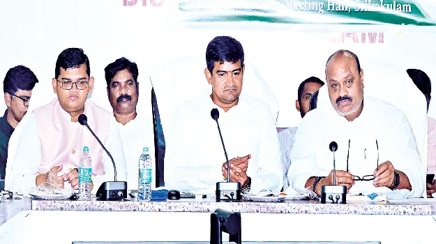 పేదరిక నిర్మూలనే లక్ష్యంగా పీ-4