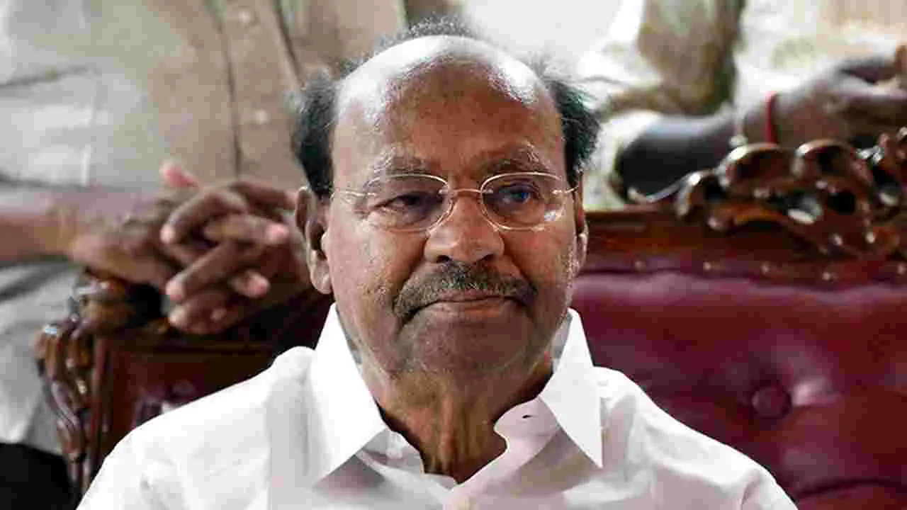 Chennai: ఊపిరి ఉన్నంతవరకూ పార్టీ అధ్యక్షుడు నేనే..