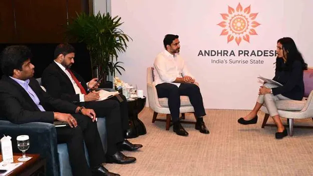 Minister Nara Lokesh: సింగపూర్‌లో మంత్రి  లోకేష్ బిజీ బిజీ..  పారిశ్రామిక వేత్తలతో వరుస భేటీలు