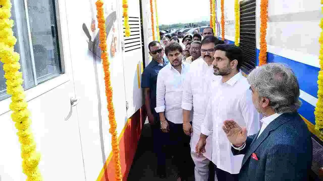 Minister Nara Lokesh: స్వచ్ఛతలో మంగళగిరిని నెంబర్ వన్గా తీర్చిదిద్దాలి